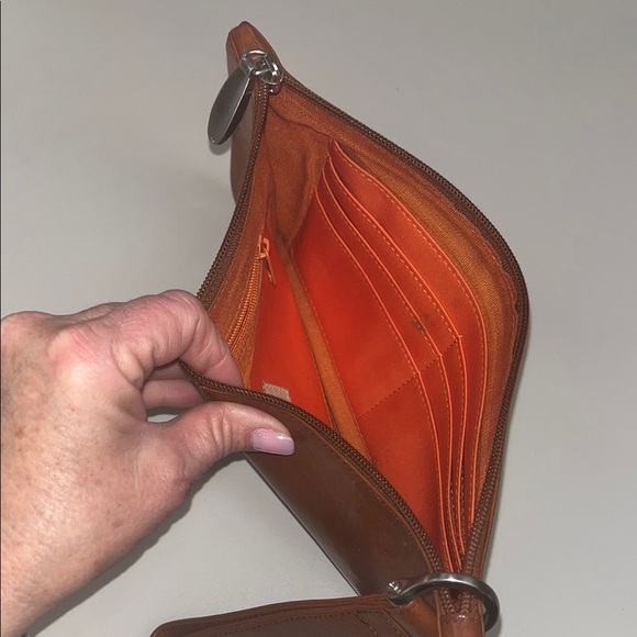 J Jill Brown Leather Wristlet Clutch/ one size preowned - Picture 9 of 11